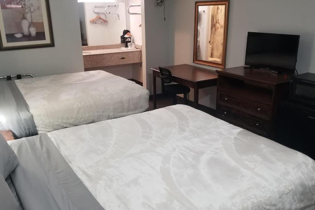Hotel 2 Queen Beds Hotel Room 220 Booking Stillwater Zewnętrze zdjęcie